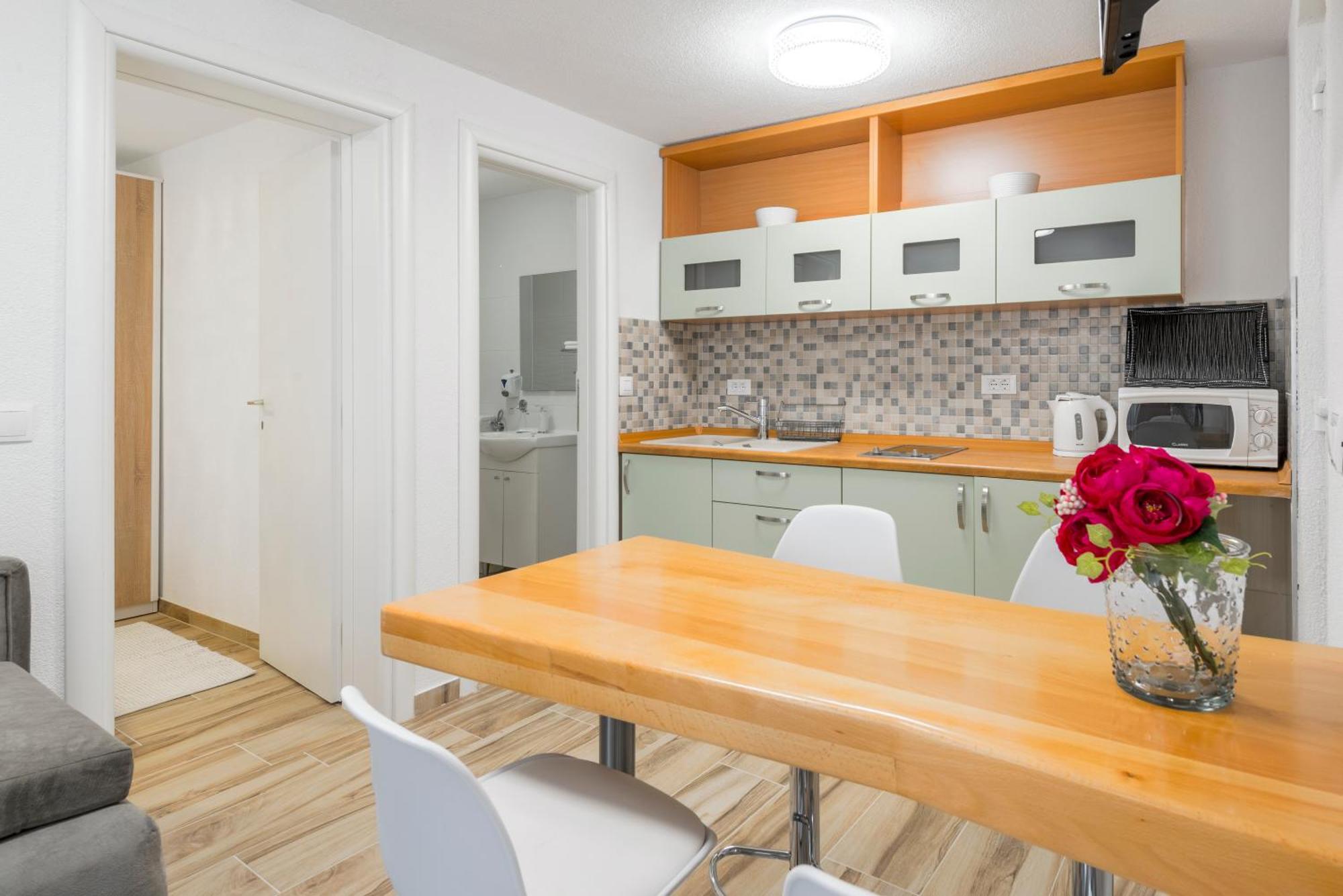 Apartments Roma Baska Voda Exterior photo