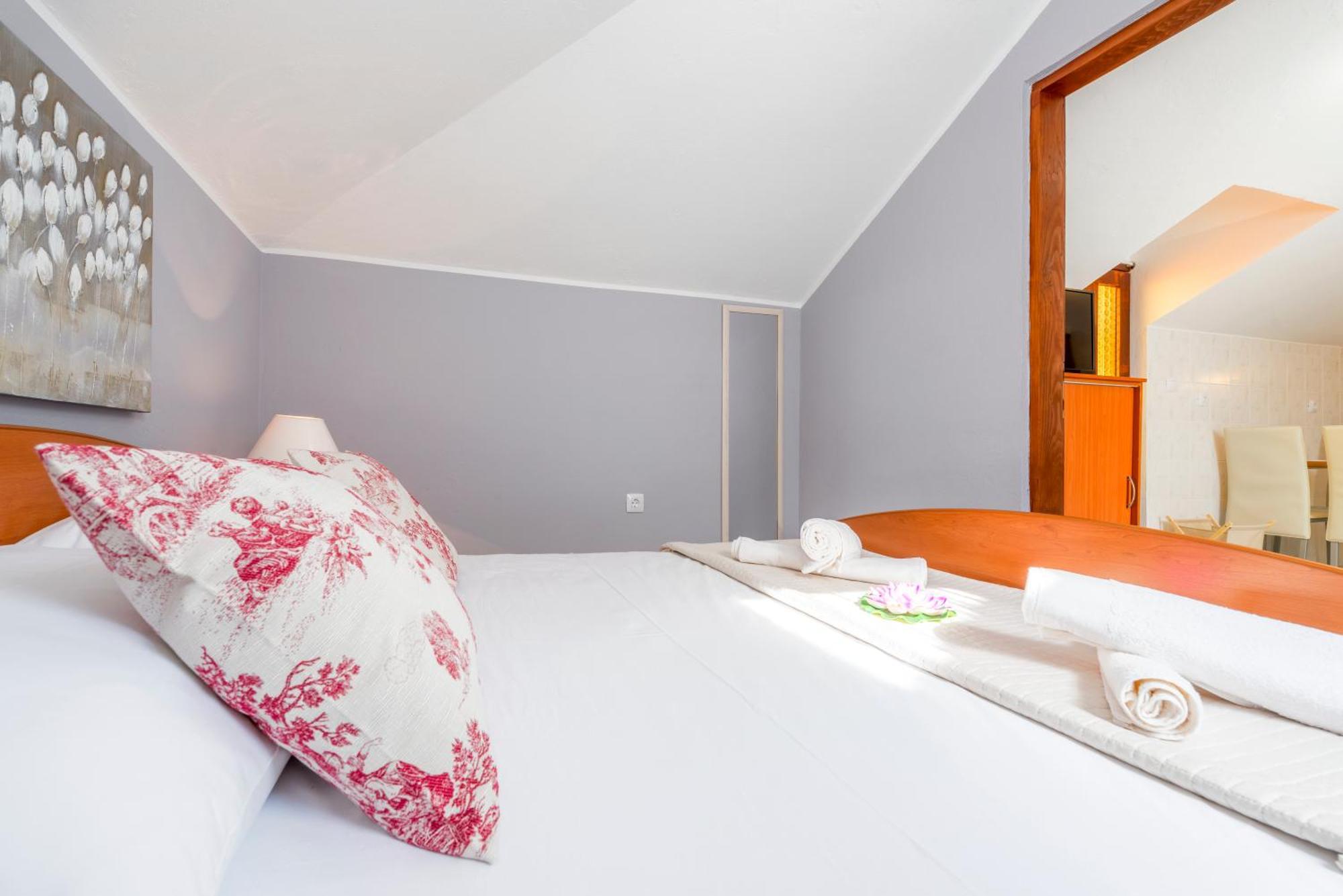 Apartments Roma Baska Voda Exterior photo